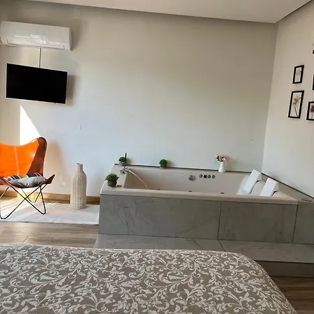 Giulietta View Jacuzzi 108 Блевио